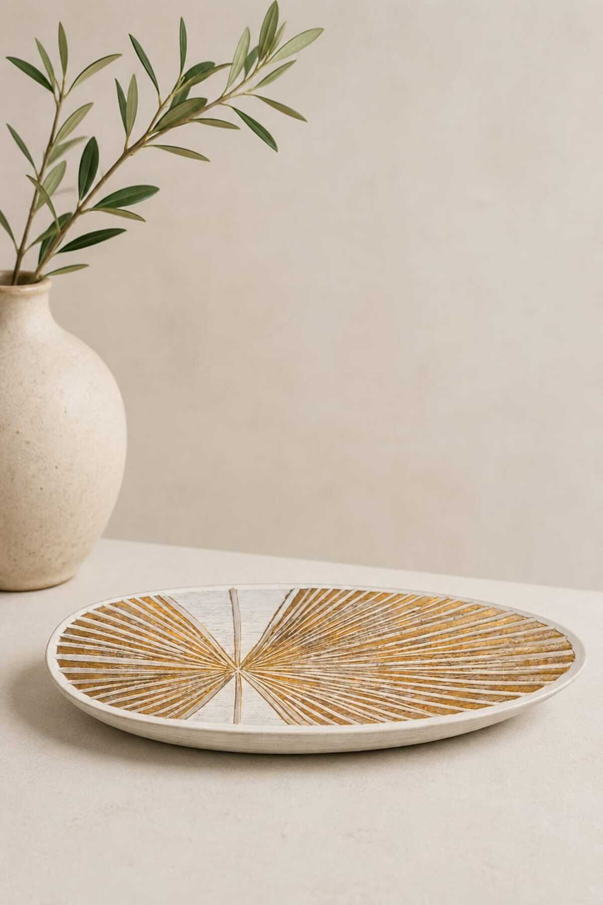 Sunburst Elongated Marquise Platter