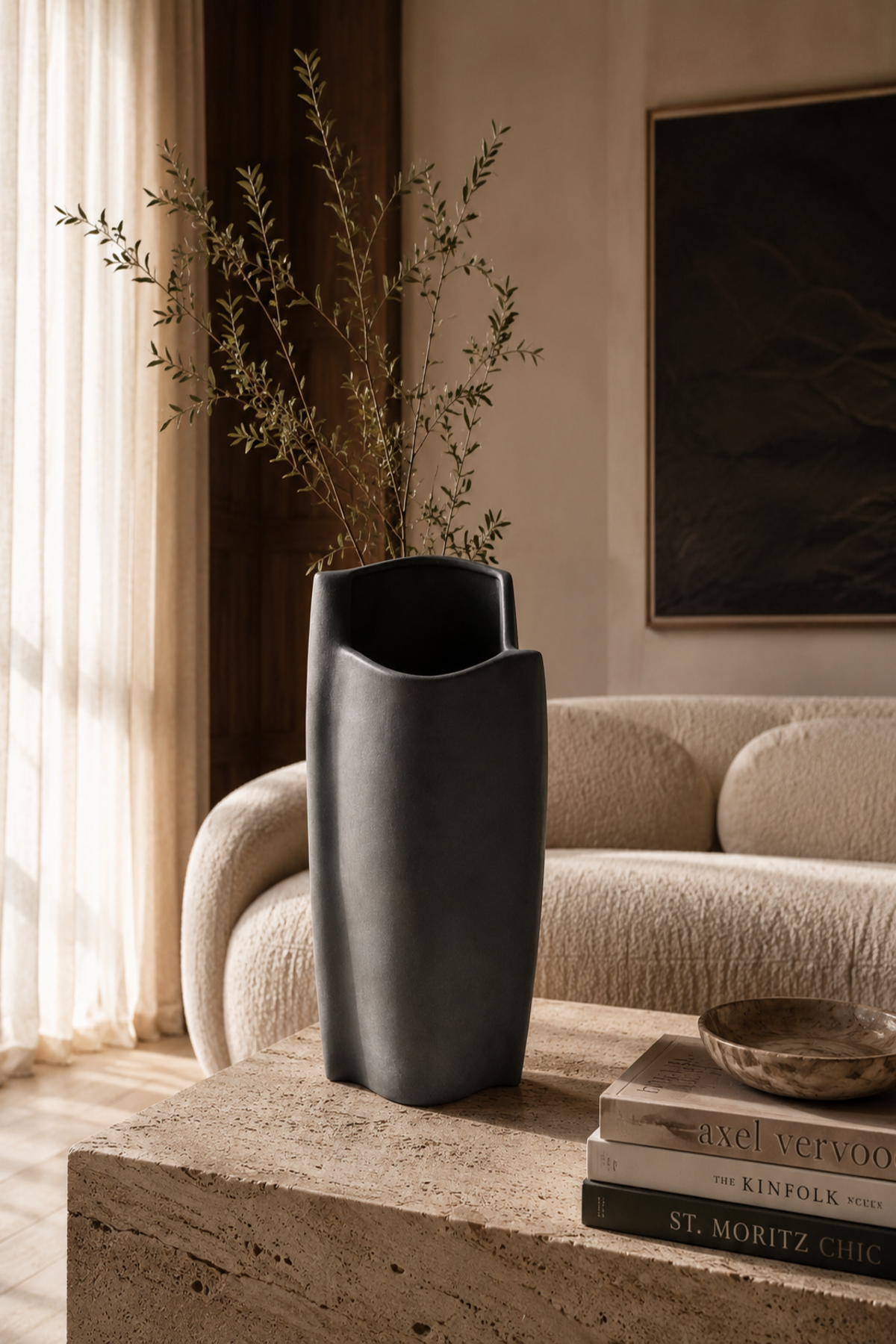 Luna Curve Contemporary Vase