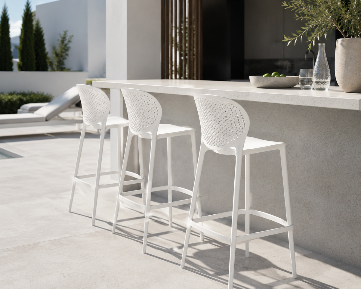Breeze Outdoor High Chair
