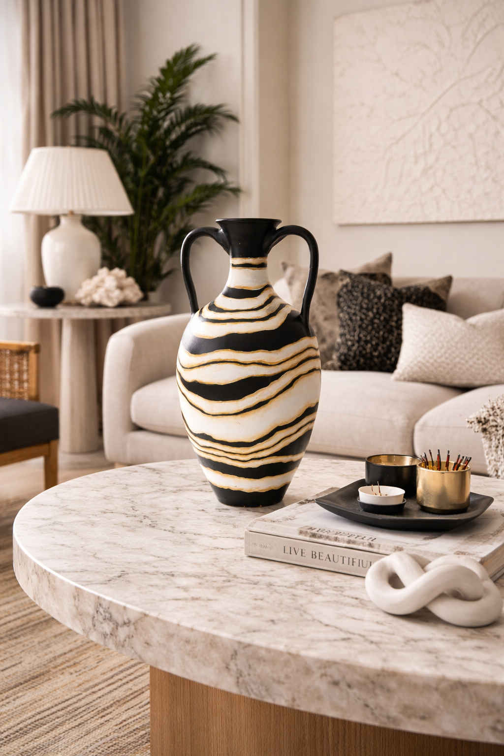 Strata vase